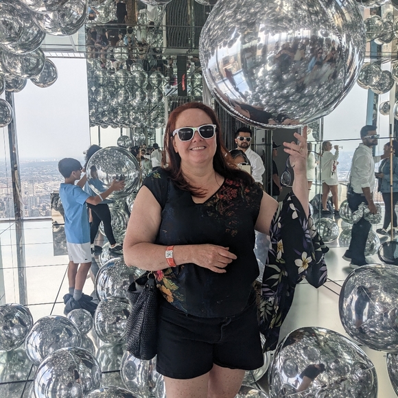 Meet your Posher, Jenna - Picture 1 of 1